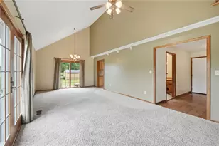 8751 Pleasant Plain Rd, Brookville, OH 45309 - Photo 9