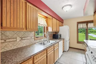 8751 Pleasant Plain Rd, Brookville, OH 45309 - Photo 3