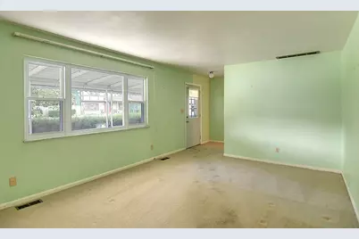 5906 Homedale Street, West Carrollton, OH 45449 - Photo 7