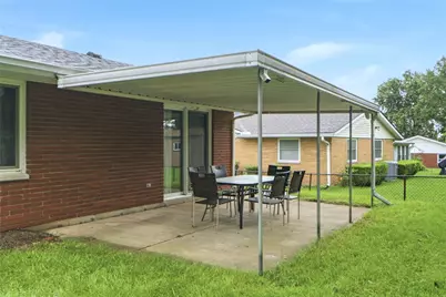 555 Adrian Court, Fairborn, OH 45324 - Photo 37