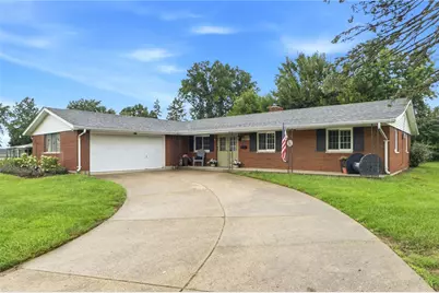 555 Adrian Court, Fairborn, OH 45324 - Photo 1