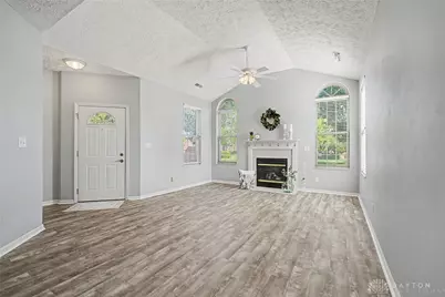 8823 Birkdale Hills Circle, Washington Twp, OH 45458 - Photo 11