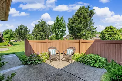 8823 Birkdale Hills Circle, Washington Twp, OH 45458 - Photo 5
