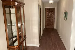3050 Valerie Arms Dr, Harrison Twp, OH 45405 - Photo 7