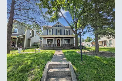 216 E Main Street, West Carrollton, OH 45449 - Photo 1