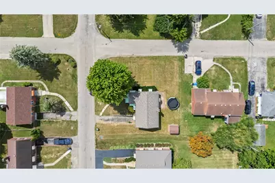 201 Castlewood Avenue, Harrison Twp, OH 45405 - Photo 35