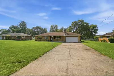 139 Miramar Drive, Enon Vlg, OH 45323 - Photo 5