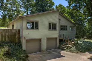 303 E Whipp Rd, Centerville, OH 45459 - Photo 5