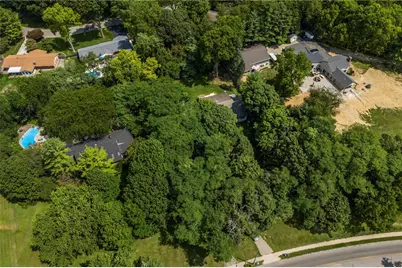 303 E Whipp Road, Centerville, OH 45459 - Photo 53