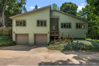 303 E Whipp Road, Centerville, OH 45459 - Photo 3