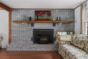 7565 Newbury Rd, Bethel Twp, OH 45371 - Photo 13