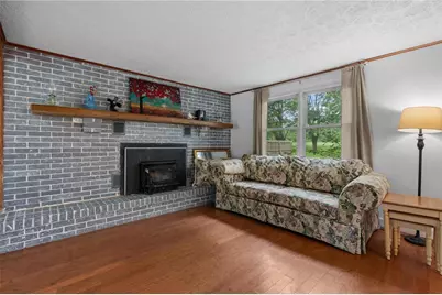 7565 Newbury Road, Bethel Twp, OH 45371 - Photo 11