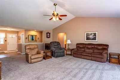 61 Lakeridge Drive, Franklin, OH 45005 - Photo 17