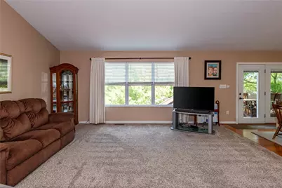 61 Lakeridge Drive, Franklin, OH 45005 - Photo 9