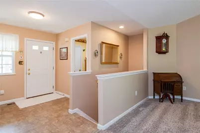 61 Lakeridge Drive, Franklin, OH 45005 - Photo 7