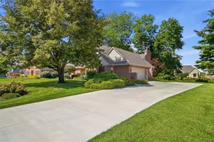 2340 Rockingham Dr, Troy, OH 45373 - Photo 3