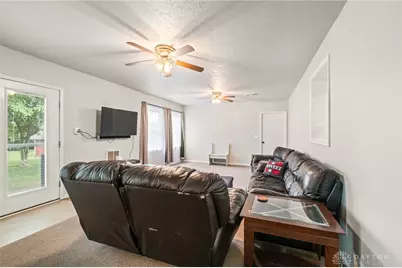 429 Meadowlark Lane, Eaton, OH 45320 - Photo 15