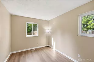 2013 Connecticut Dr, Xenia, OH 45385 - Photo 9