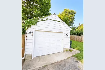 2116 Lodell Avenue, Harrison Twp, OH 45414 - Photo 7