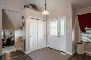165 Hampton Pl, Troy, OH 45373 - Photo 7