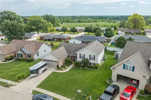 165 Hampton Pl, Troy, OH 45373 - Photo 5