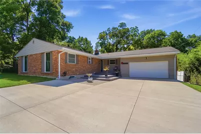 6001 Cindy Drive, West Carrollton, OH 45449 - Photo 1
