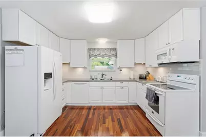 6001 Cindy Drive, West Carrollton, OH 45449 - Photo 13