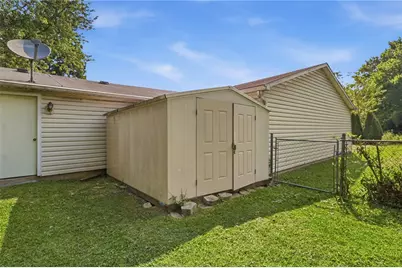 5890 Springfield Xenia Road, Springfield, OH 45502 - Photo 47