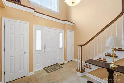 2662 Vienna Estates Drive, Miami Township, OH 45459 - Photo 7