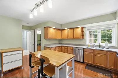2662 Vienna Estates Drive, Miami Township, OH 45459 - Photo 15