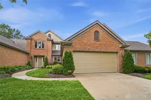 2662 Vienna Estates Dr, Miami Township, OH 45459 - Photo 1