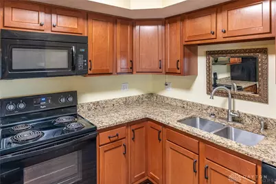 7606 Washington Park Drive, Dayton, OH 45459 - Photo 9