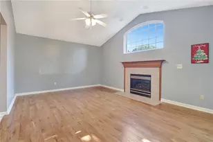 2232 Appleblossom Dr, Miamisburg, OH 45342 - Photo 11