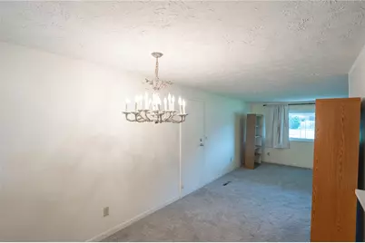 3888 Waterbury Drive, Kettering, OH 45439 - Photo 9