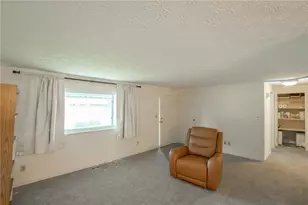 3888 Waterbury Dr, Kettering, OH 45439 - Photo 7