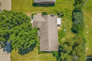 995 Oak Dale Dr, Xenia, OH 45385 - Photo 9