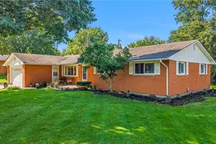 995 Oak Dale Dr, Xenia, OH 45385 - Photo 3
