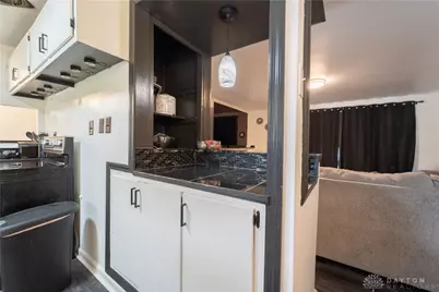6695 Celestine Street, Huber Heights, OH 45424 - Photo 9