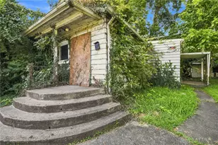 2019 Northern Ave, Cincinnati, OH 45224 - Photo 3