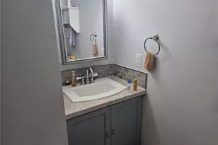 304 Westerly Hills Dr, Englewood, OH 45322 - Photo 9