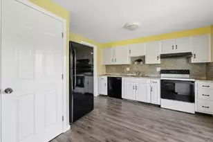 304 Westerly Hills Dr, Englewood, OH 45322 - Photo 9