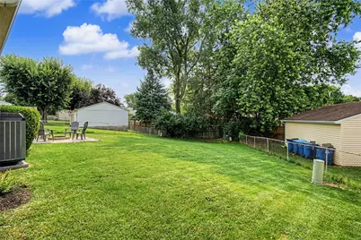 4802 Lodgeview Drive, Huber Heights, OH 45424 - Photo 33