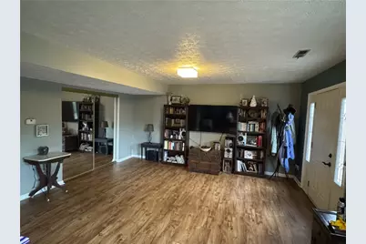 126 W Van Lake Drive, Vandalia, OH 45377 - Photo 9