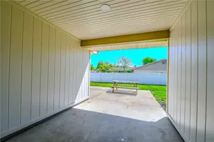 2276 Brookpark Dr, Kettering, OH 45440 - Photo 11