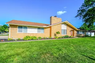 2276 Brookpark Dr, Kettering, OH 45440 - Photo 1