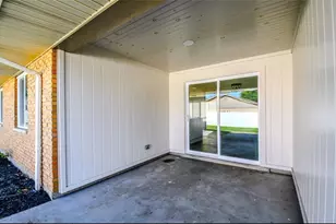 2276 Brookpark Dr, Kettering, OH 45440 - Photo 9