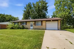7309 Maringo Dr, Huber Heights, OH 45424 - Photo 3