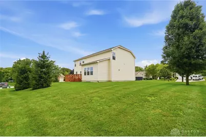114 Shoemaker Lane, Vandalia, OH 45377 - Photo 3
