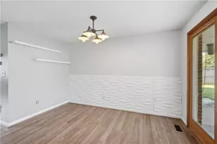 7315 Colegrove Dr, Huber Heights, OH 45424 - Photo 15