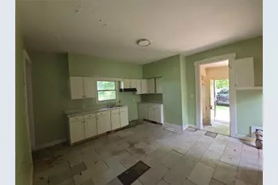 1027 W Riverview Avenue, Dayton, OH 45402 - Photo 17